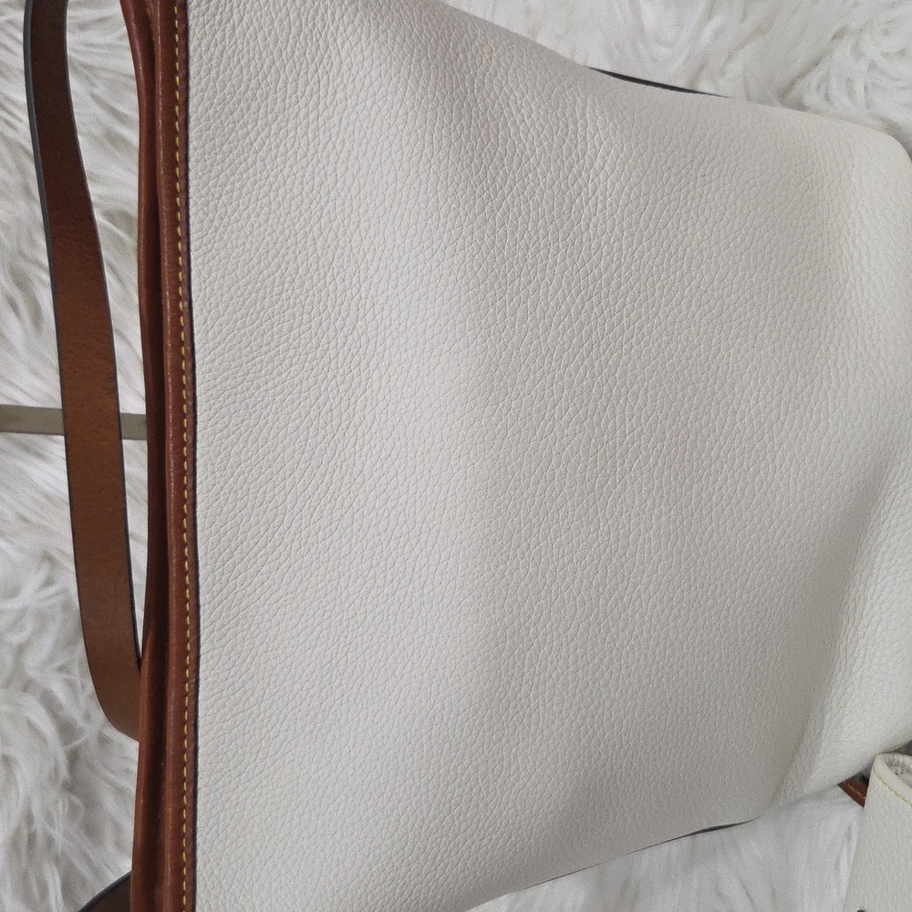 🤍🔹️Dooney & Bourke🔹️ Pebble Grain Small Zip leather Crossbody Bag Wallet Set - Picture 10 of 14